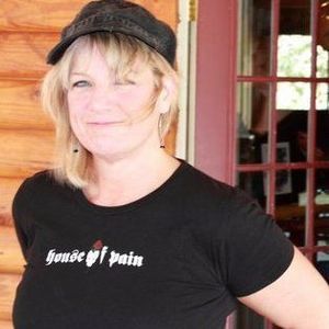 Meet your Posher, Micki